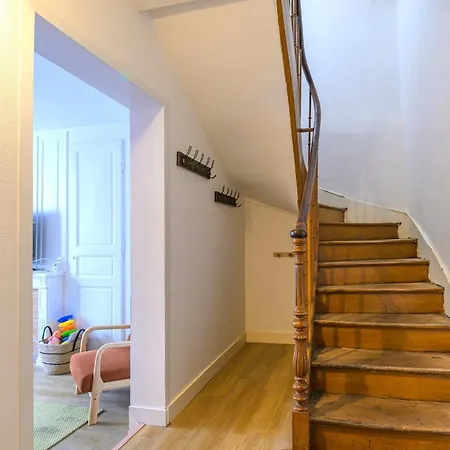 Vakantiehuis Maison Cosy Centre-ville 5 *